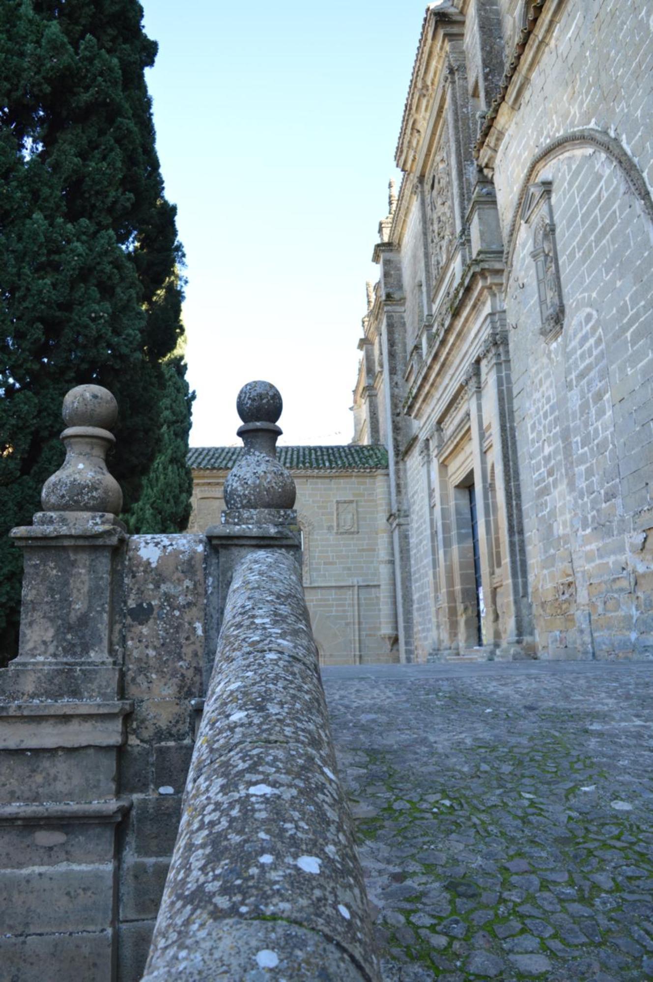 Hotel Baeza Monumental By Eme Hoteles Exteriör bild