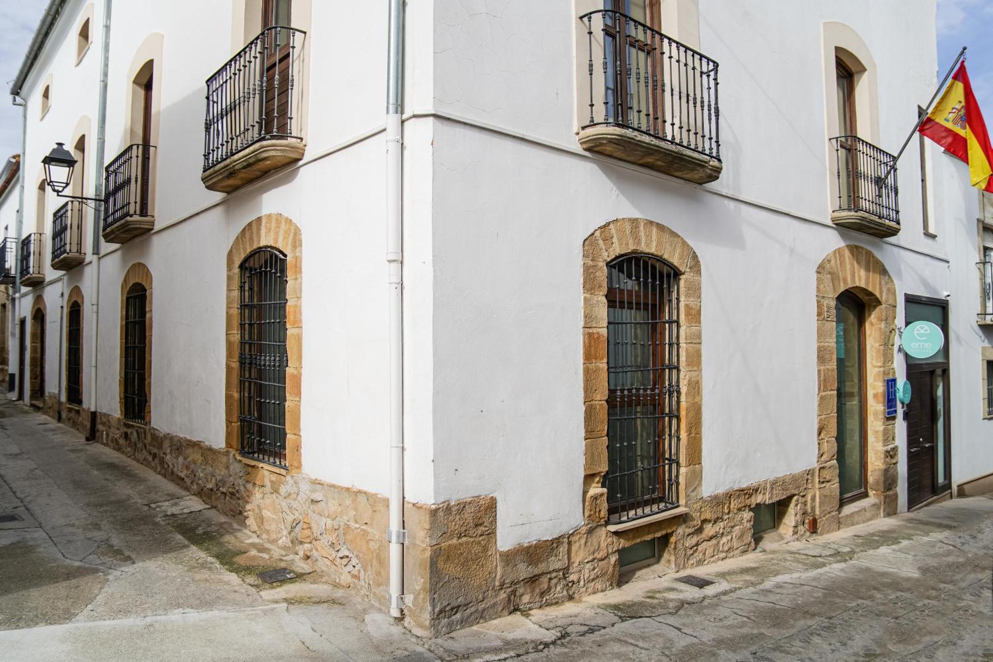 Hotel Baeza Monumental By Eme Hoteles Exteriör bild